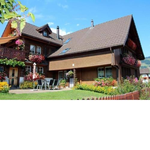 Gemütliche und geräumige Ferienwohnung