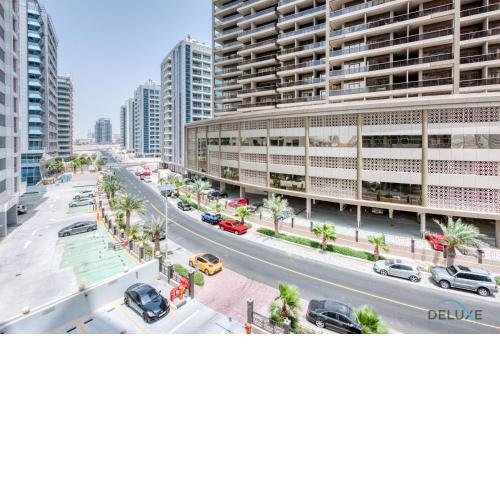 Gentle Studio in Uniestate Sports Tower Dubai Sports City by Deluxe Holiday Homes