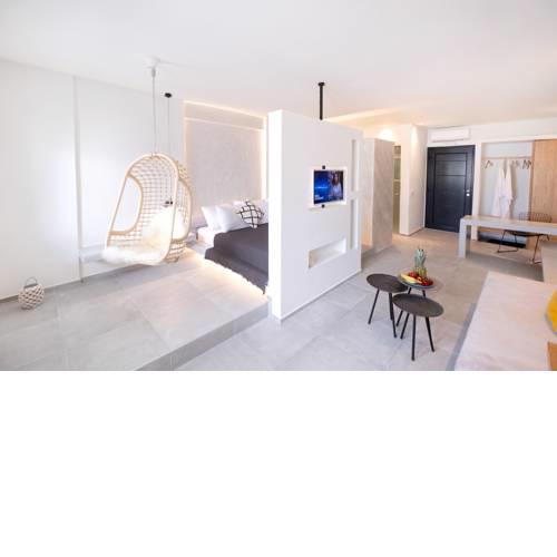 George & Joanna Suites