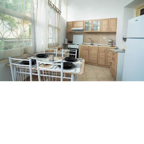 Georgias Green House 2