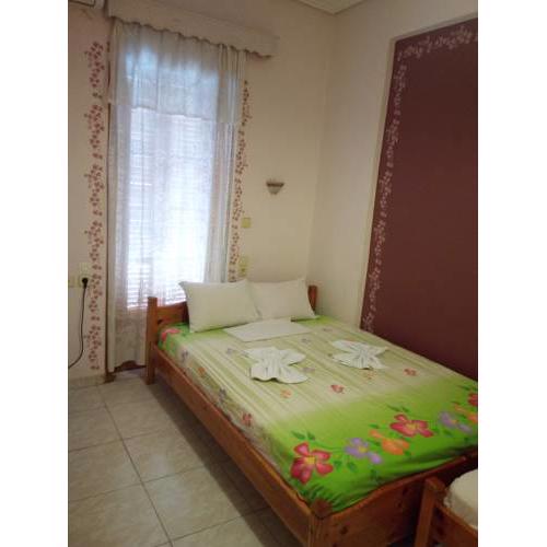 GEORGIOS ROOM 2