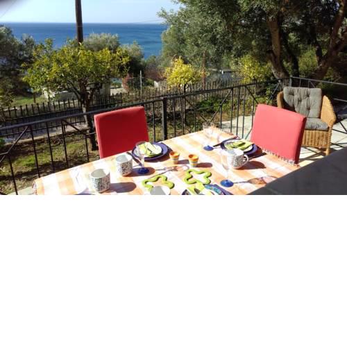 Gerakina beach cottage