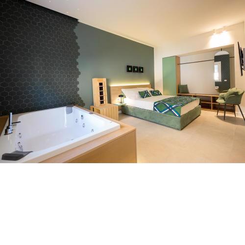 Giada Luxury by Mamamia