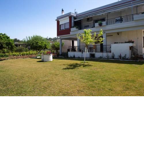 Gianna's cosy n' quiet near airport