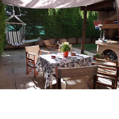Gianni's charming Studio Near Athens Airport and Port Rafina