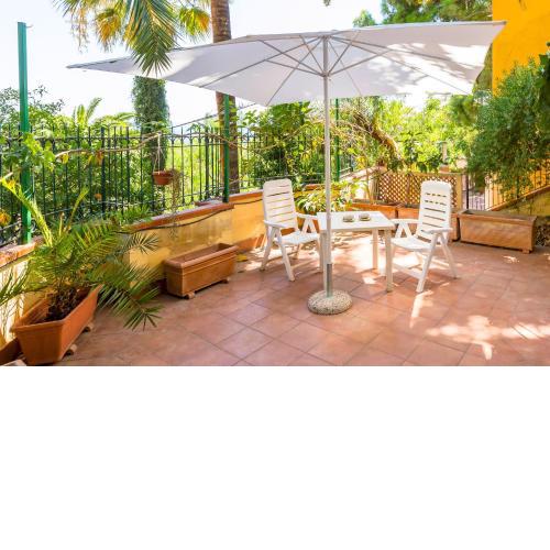 Giardino Margherita by Napoliapartmetns