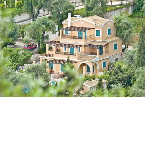Gimari Villa Sleeps 8 Air Con WiFi