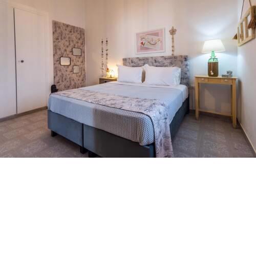 Giorgantis House
