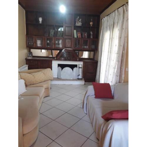 Giorgos House