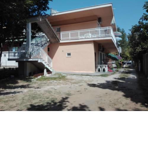 Gioula Apartments