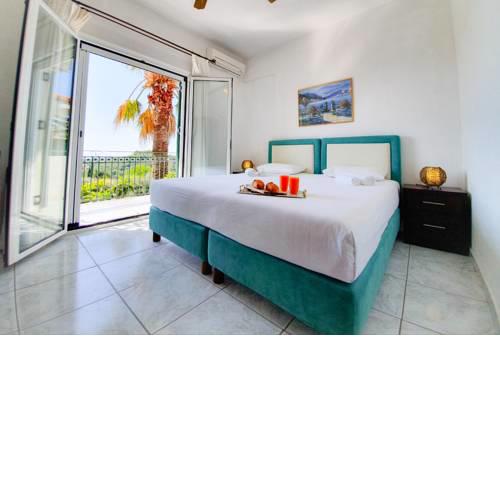 Giovanni Group Apartments