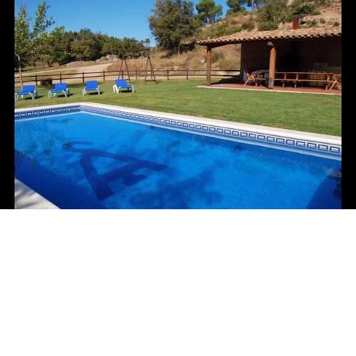 Gironella Villa Sleeps 14 with Pool
