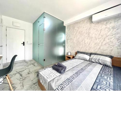 GlassRoom- Самостоятелна стая Private room