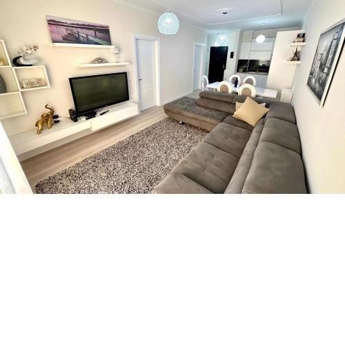 Glauk Apartment