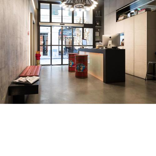 Globus Urban Hotel