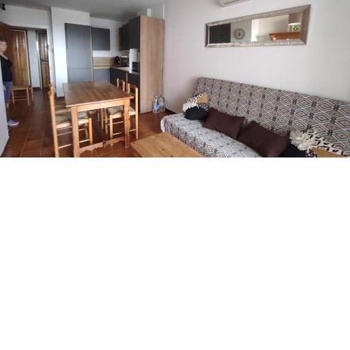 Gloria Crespo, St Lluís apartamento vistas al mar
