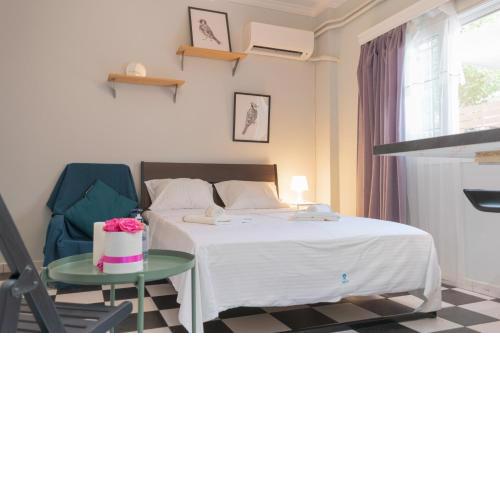 Glyfada Center Apartment GTD009-01