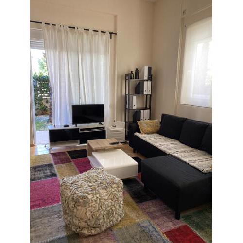 Glyfada cozy apartment