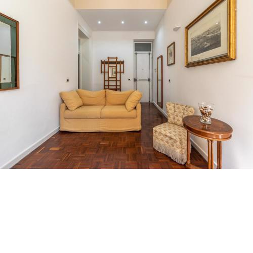 Goethe Cozy Apartment by Wonderful Italy