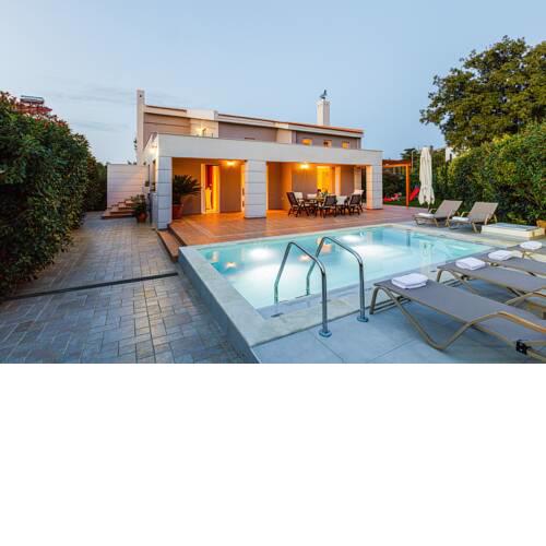 Gold Luxury Villa, a Nature Inspiring Retreat!