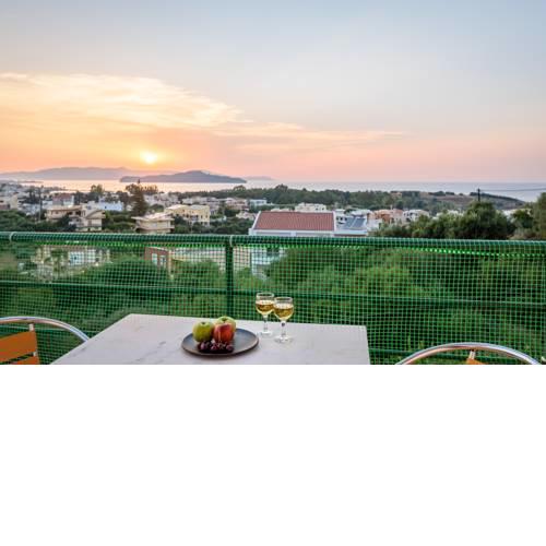 Golden Beach Hill Apartments