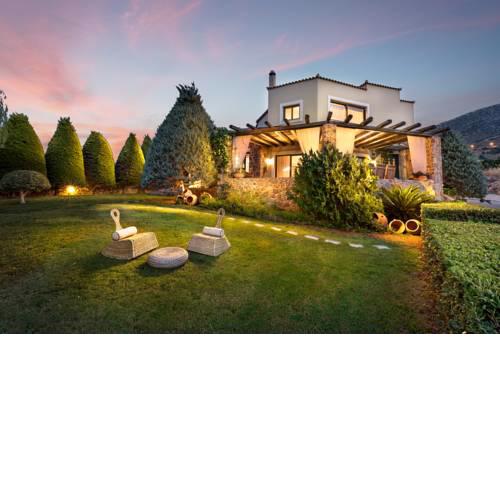 Golden Crest Villa