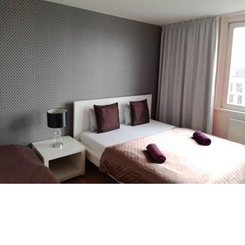 Golden Family Apartments