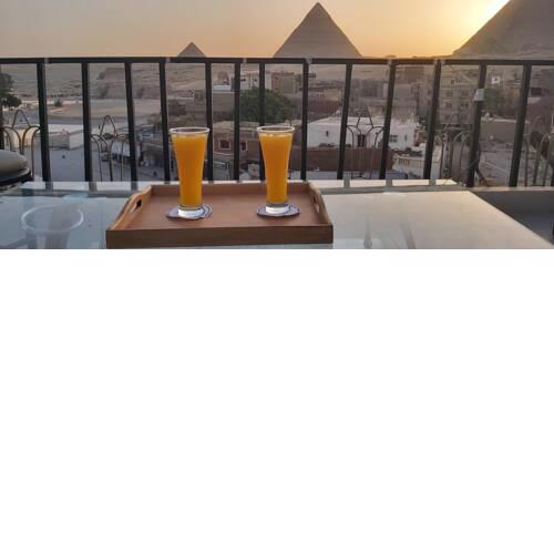 Golden Pyramids Inn