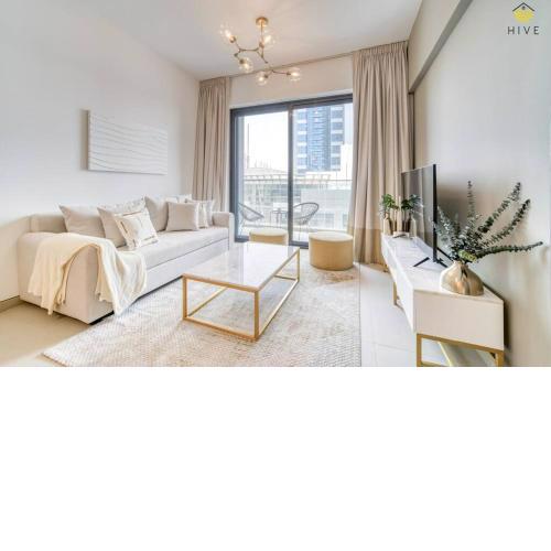 Gorgeous 1 Bedroom Apartment in Euro Residence