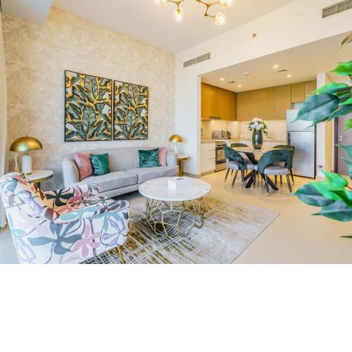 Gorgeous 1 BR with Private Terrace - Marina View