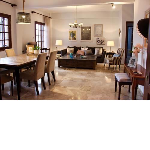 Gorgeous Apartment with Amazing Sea View in the Town Center