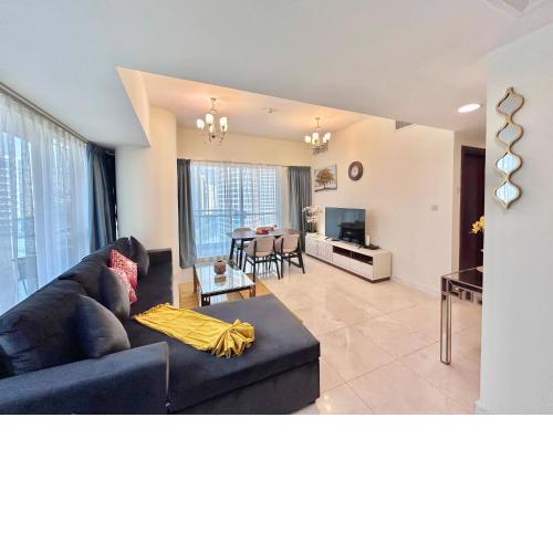 Gorgeous stay in 1B with balcony in Business Bay