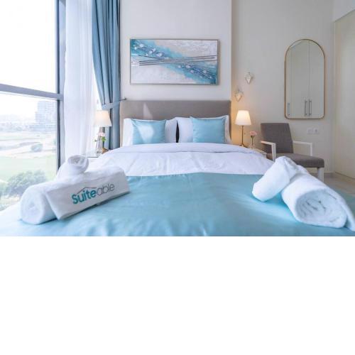 Gorgeous Studio by the Golf in Damac Hills