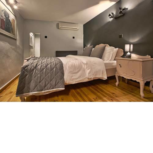 G.P.C. Apartments