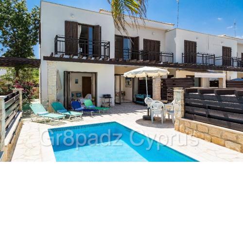 Gr8padz Summer Breeze Villa