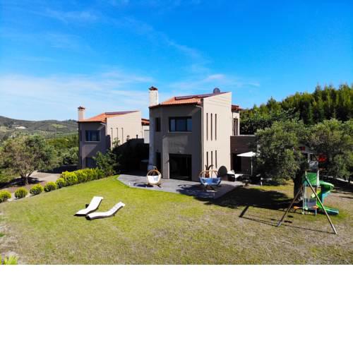 Granari Hanioti Villas