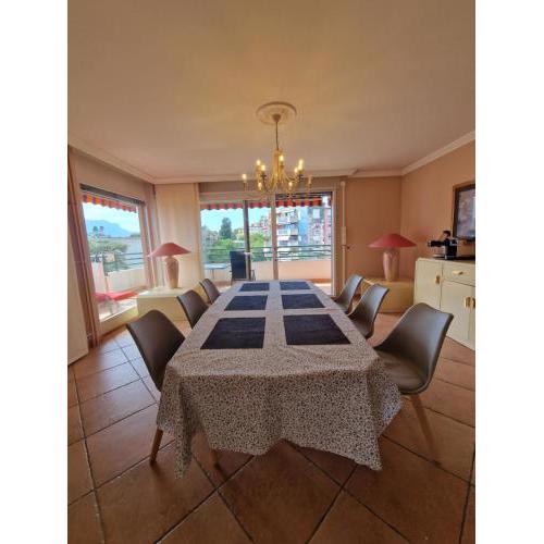 Grand appartement 4-8 personnes