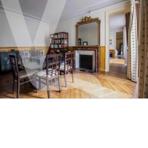 grand appartement à Paris
