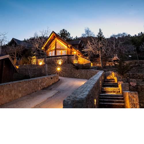 Grand Chalet Villas
