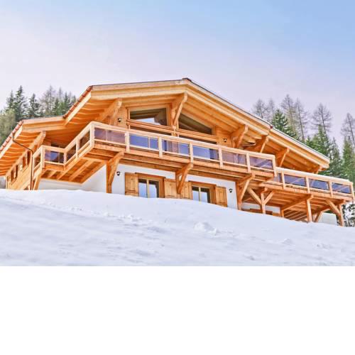 Grand Chalet with Jacuzzi on Slopes in Riddes