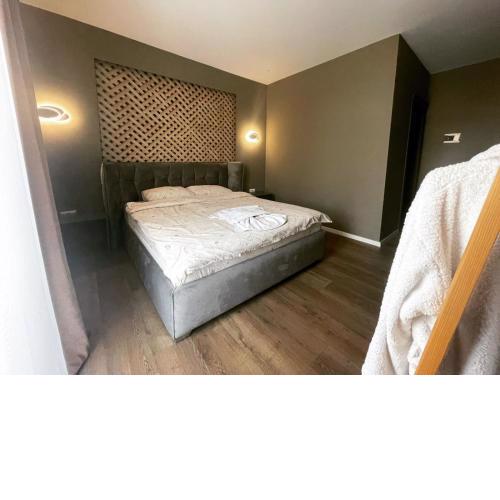 GRAND JNK Boutique Hotel