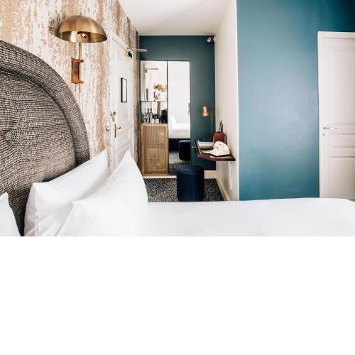Grand Pigalle Hotel