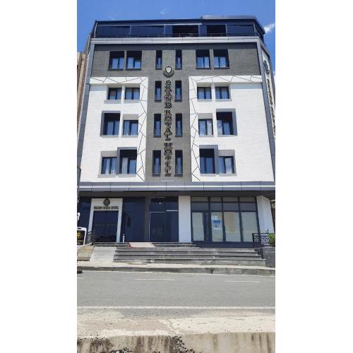 Grand royal hotel