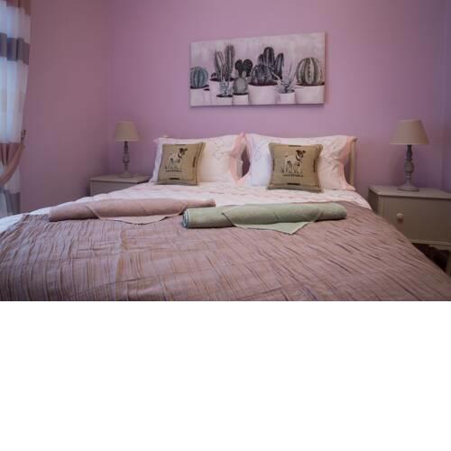 Granny's Suite in Plato's Academy neighborhood