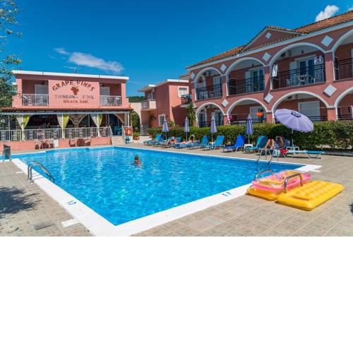 Grapevines Hotel