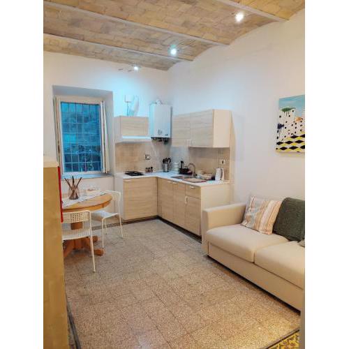 Grazioso Loft vicino a San Giovanni e Metro C