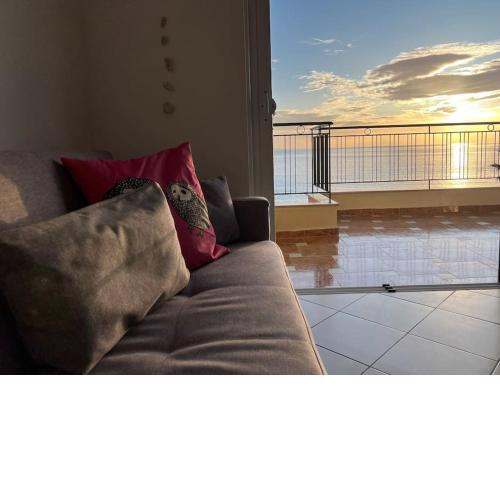 Great location - Beachfront apartment - Sarande