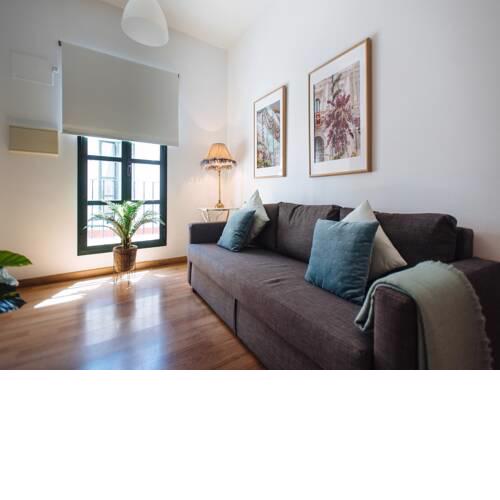 Great Location Apartment