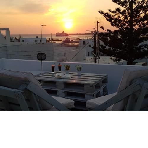 Great Sea-view 2BD Apartment @ Paros