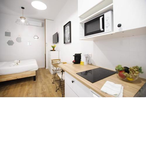 Great studio near the Eiffel Tower